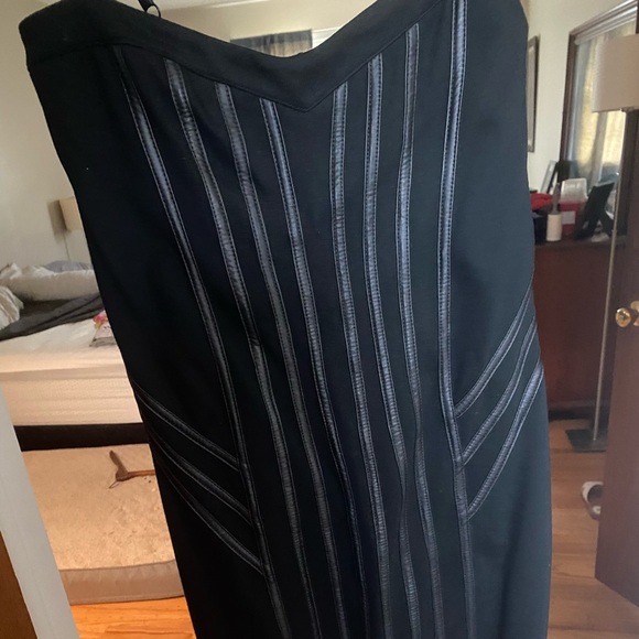 Mini Bebe dress - Picture 2 of 7